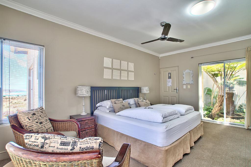 At The Rocks Guesthouse Langebaan Exteriér fotografie